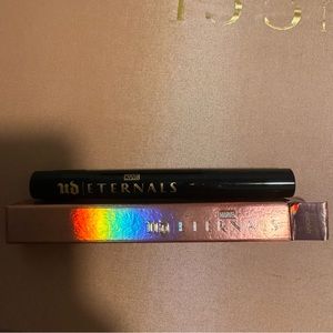 BNIB Urban Decay Eternals Lip Eclipse in Ancient